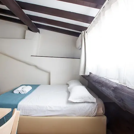 Cozy Near דירה
